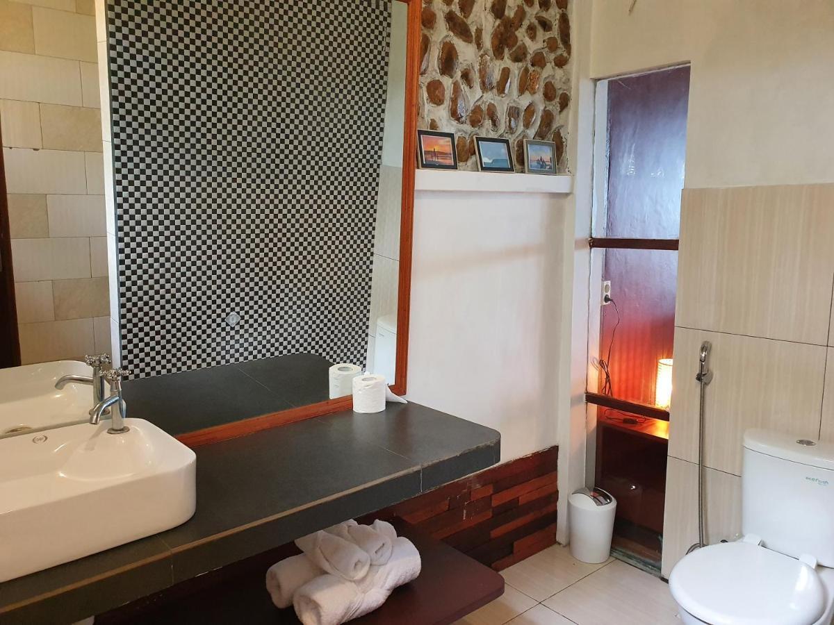 Amban Beach House 曼诺瓦里 外观 照片
